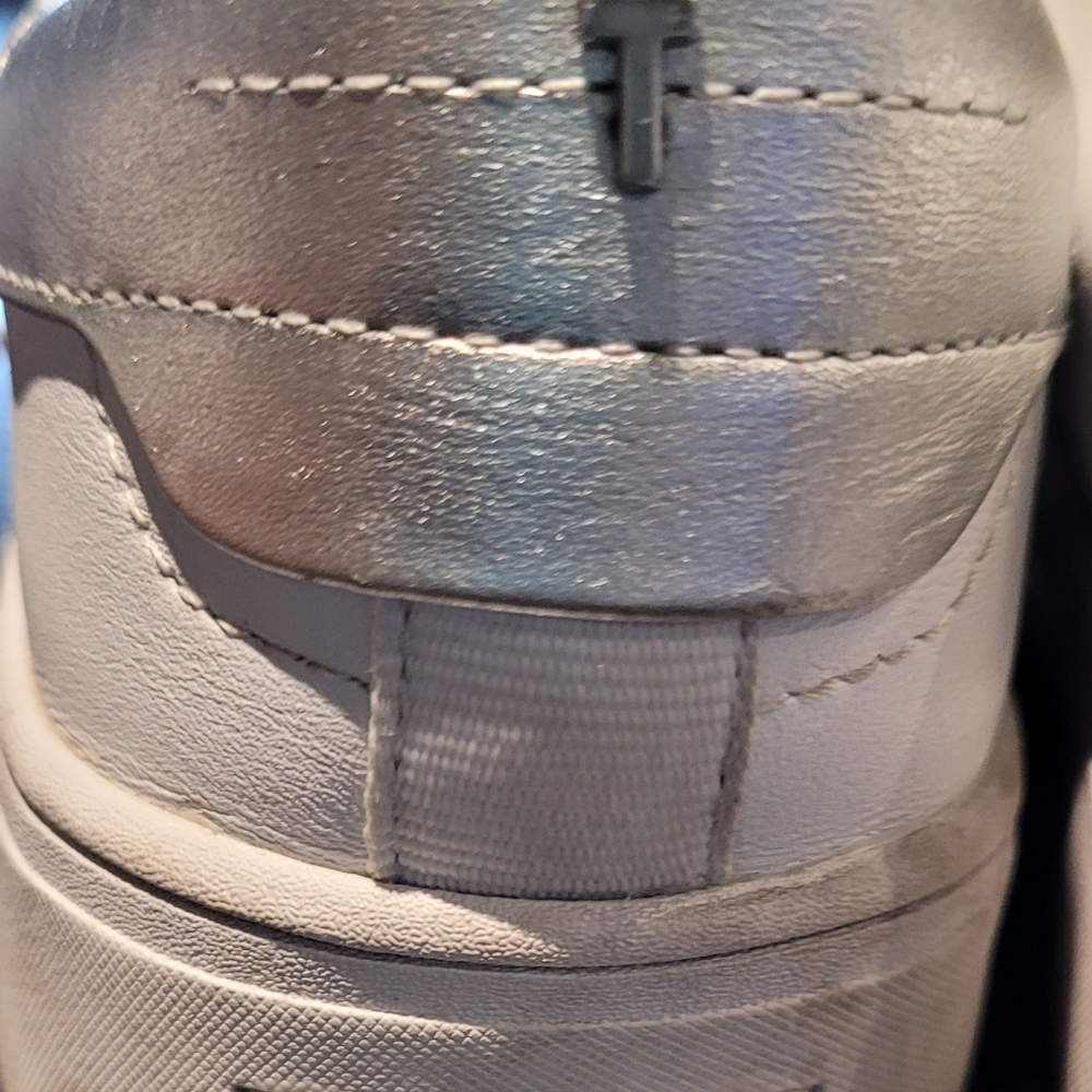 Ted Baker Zenis Sneakers. Size 8 - Picture 6 of 11